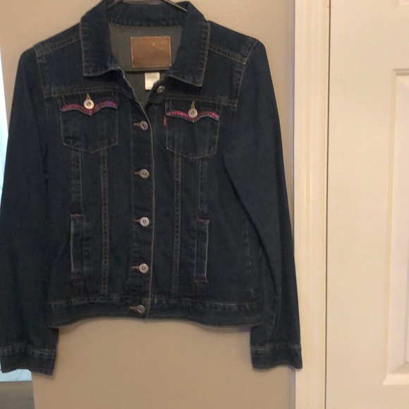 Levi’s Jacket - Picture 2 of 8